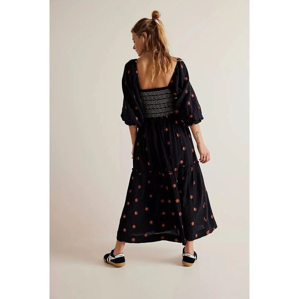 Free People Dahlia Embroidered Maxi Dress Black Combo Smocked Floral  B37 - Picture 2 of 9